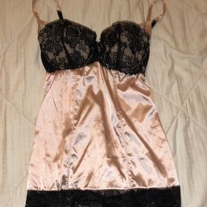 Never Worn Torrid Size 1 Pink Langerie corset